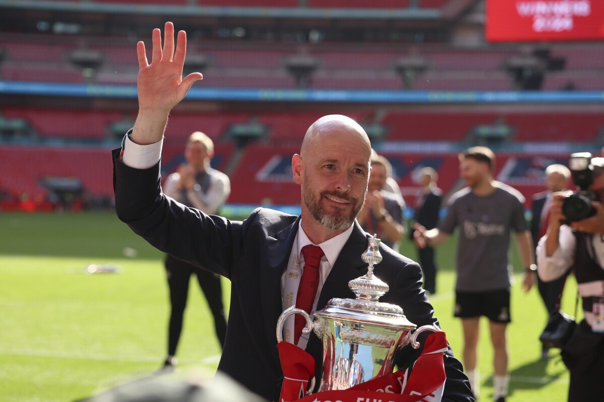 Ratcliffe est 'fier' de la victoire de Man United en Coupe d'Angleterre mais ne nomme pas Ten Hag dans son message de célébration